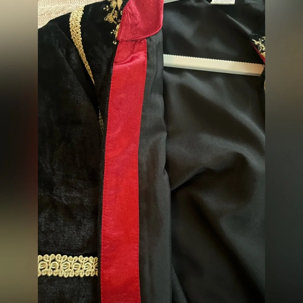 Soft surroundings Elegant Black and Gold Women's Jacket Size Small Runs Large - Picture 3 of 16